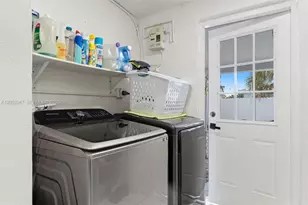 7933 Madeira St, Miramar, FL 33023 - Photo 18