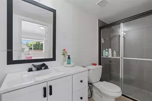 7933 Madeira St, Miramar, FL 33023 - Photo 20