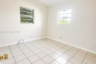 821 SW 2nd St, Florida City, FL 33034 - Photo 12