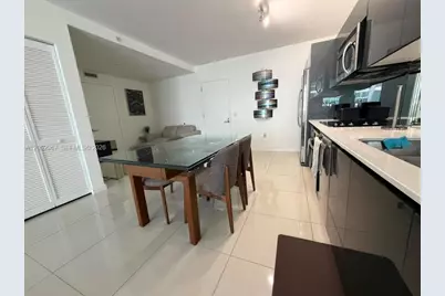 31 SE 6th St #2604, Miami, FL 33131 - Photo 4