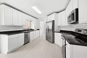 7685 NW 62nd Way, Parkland, FL 33067 - Photo 12