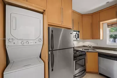 1100 Venetian Way #2B, Miami, FL 33139 - Photo 12
