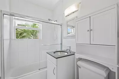 1100 Venetian Way #2B, Miami, FL 33139 - Photo 16