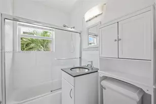 1100 Venetian Way, Miami, FL 33139 - Photo 16