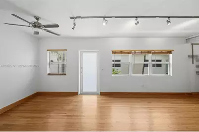 1100 Venetian Way #2B, Miami, FL 33139 - Photo 6