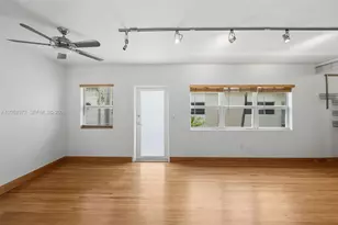 1100 Venetian Way, Miami, FL 33139 - Photo 6