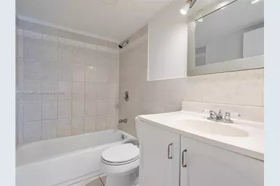 5801 Washington St #10, Hollywood, FL 33023 - Photo 14