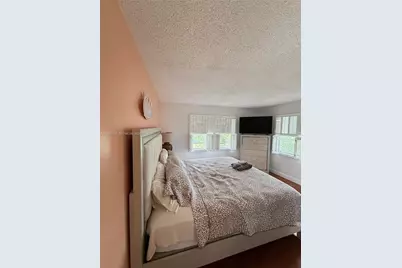 5961 N Falls Cir Dr #408, Lauderhill, FL 33319 - Photo 12