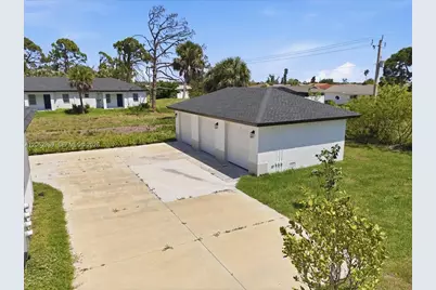 195 W Rotonda #B, Port Charlotte, FL 33947 - Photo 2
