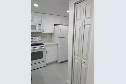 1035  West 77  Th St #304, Hialeah, FL 33014 - Photo 1