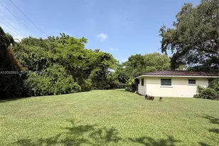 7452 SW 166th Terrace, Palmetto Bay, FL 33157 - Photo 2