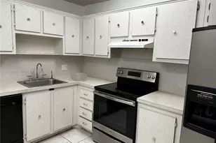 3800 E Ocean Dr, Hollywood, FL 33019 - Photo 16