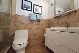 3505 S Ocean Dr, Hollywood, FL 33019 - Photo 18