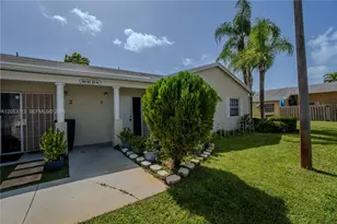 940 NE 212th Terrace, Miami, FL 33179 - Photo 4
