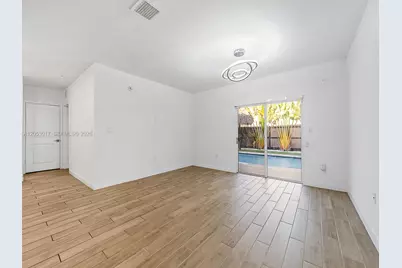 501 NE 6th Ct, Florida City, FL 33034 - Photo 18