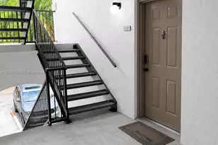 530 S Park Rd, Hollywood, FL 33021 - Photo 2