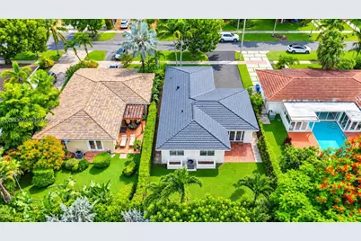 516 Gerona Ave, Coral Gables, FL 33146 - Photo 10