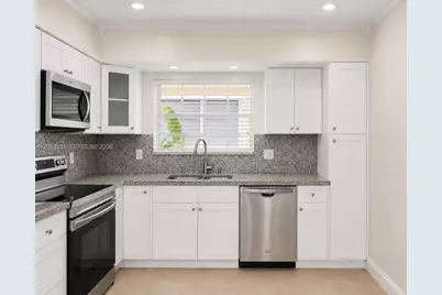 516 Gerona Ave, Coral Gables, FL 33146 - Photo 38