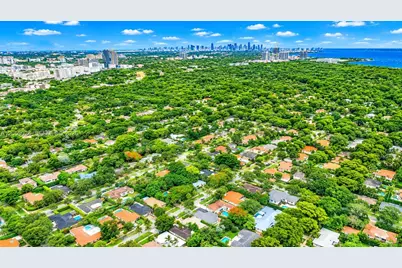 516 Gerona Ave, Coral Gables, FL 33146 - Photo 8