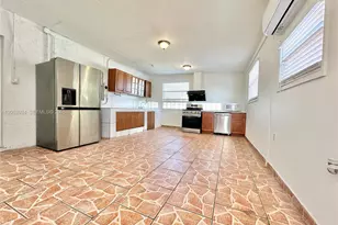 12021 SW 191st St, Miami, FL 33177 - Photo 2