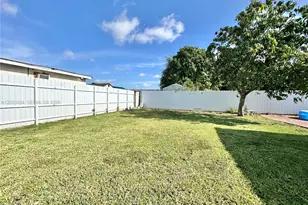 12021 SW 191st St, Miami, FL 33177 - Photo 14