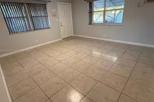 620 SW 7th Ave, Hallandale Beach, FL 33009 - Photo 16