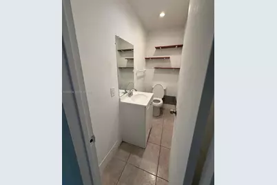 620 SW 7th Ave, Hallandale Beach, FL 33009 - Photo 12