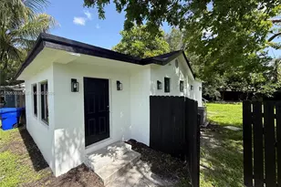 6125 Call St, Hollywood, FL 33024 - Photo 2