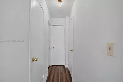 1228 West Ave #1405, Miami Beach, FL 33139 - Photo 22