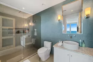 100 S Pointe Dr, Miami Beach, FL 33139 - Photo 32