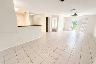 11211 W Atlantic Blvd, Coral Springs, FL 33071 - Photo 4