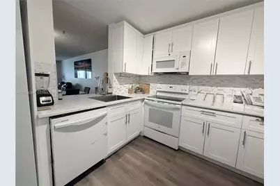 1800 SW 81st Ave #1118, North Lauderdale, FL 33068 - Photo 4