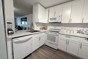 1800 SW 81st Ave, North Lauderdale, FL 33068 - Photo 4