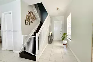 3258 W 99th Pl, Hialeah, FL 33018 - Photo 6