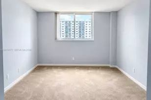 19380 Collins Ave, Sunny Isles Beach, FL 33160 - Photo 4