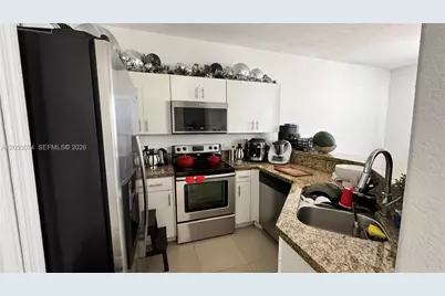 11461 NW 76th St #11461, Doral, FL 33178 - Photo 12