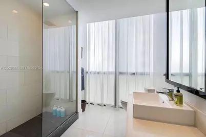1100 Biscayne Blvd #1501, Miami, FL 33132 - Photo 20