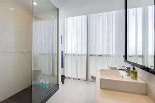 1100 Biscayne Blvd, Miami, FL 33132 - Photo 20