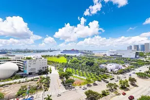 1100 Biscayne Blvd, Miami, FL 33132 - Photo 10