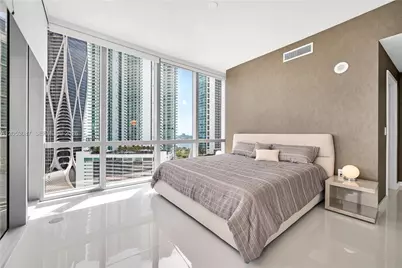 851 NE 1st Ave #1701, Miami, FL 33132 - Photo 22