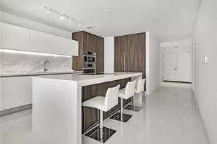 851 NE 1st Ave, Miami, FL 33132 - Photo 6