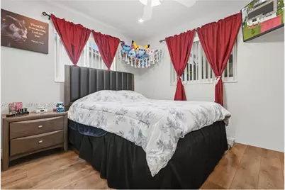 1465 NW 68th Ter, Margate, FL 33063 - Photo 8
