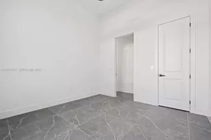 109 SW 37th Pl, Cape Coral, FL 33991 - Photo 34