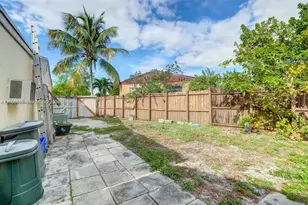 2200 SW 42nd Way, Fort Lauderdale, FL 33317 - Photo 12