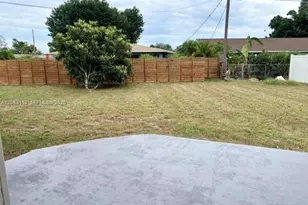 670 Bliue Ln, Port Charlotte, FL 33952 - Photo 14