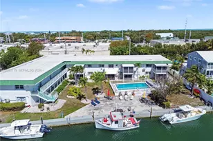 5301 Ocean Terrace, Marathon, FL 33050 - Photo 4