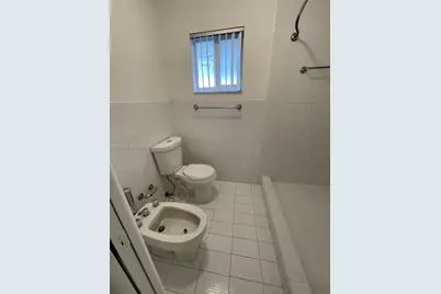 [Address not provided], Miami, FL 33175 - Photo 4