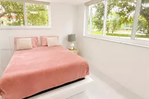8990 S Hollybrook Blvd, Pembroke Pines, FL 33025 - Photo 12