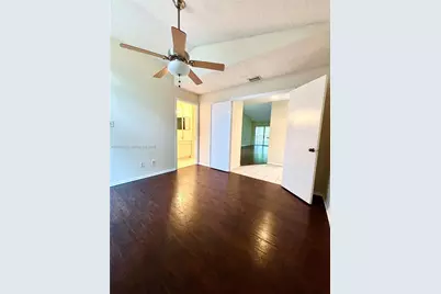 1040 Coral Club Dr #1040, Coral Springs, FL 33071 - Photo 4