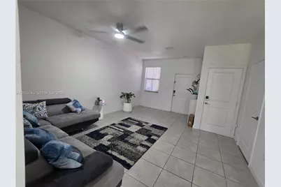 12880 SW 231st St, Miami, FL 33170 - Photo 4